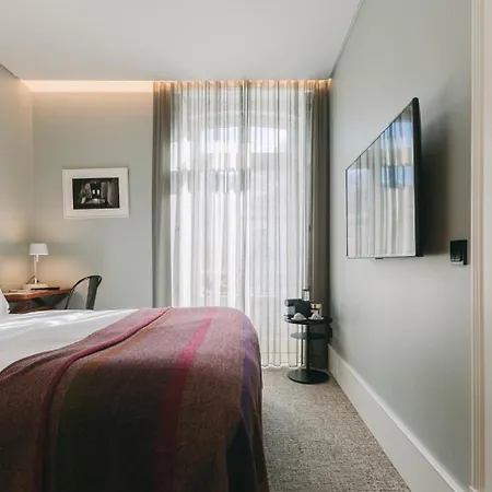 1908 Lisboa Hotel 4*
