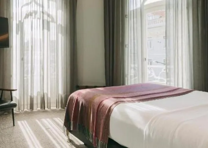 1908 Lisboa Hotel Лиссабон