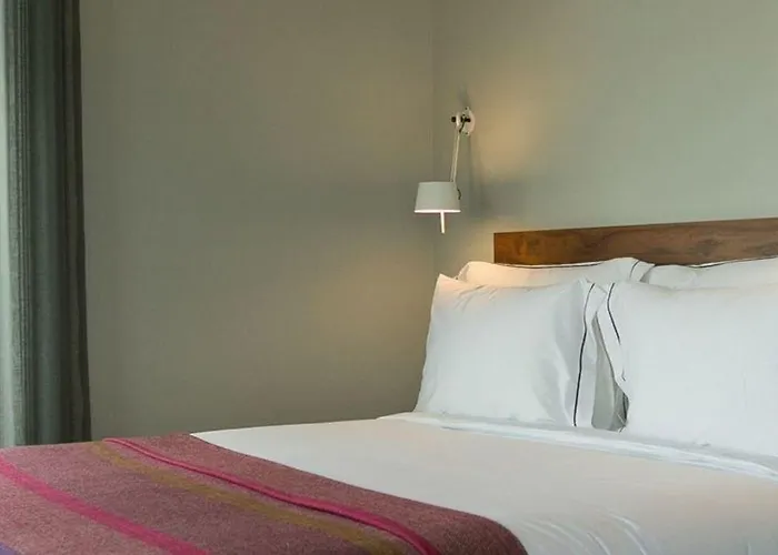 Отель 1908 Lisboa Hotel