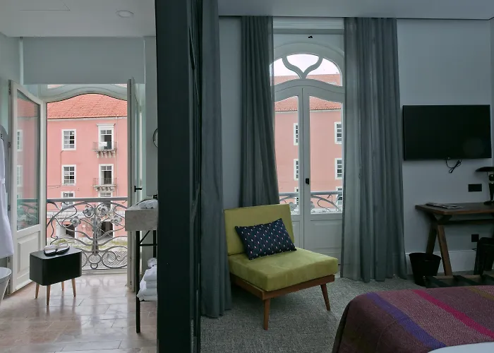 1908 Lisboa Hotel 4*